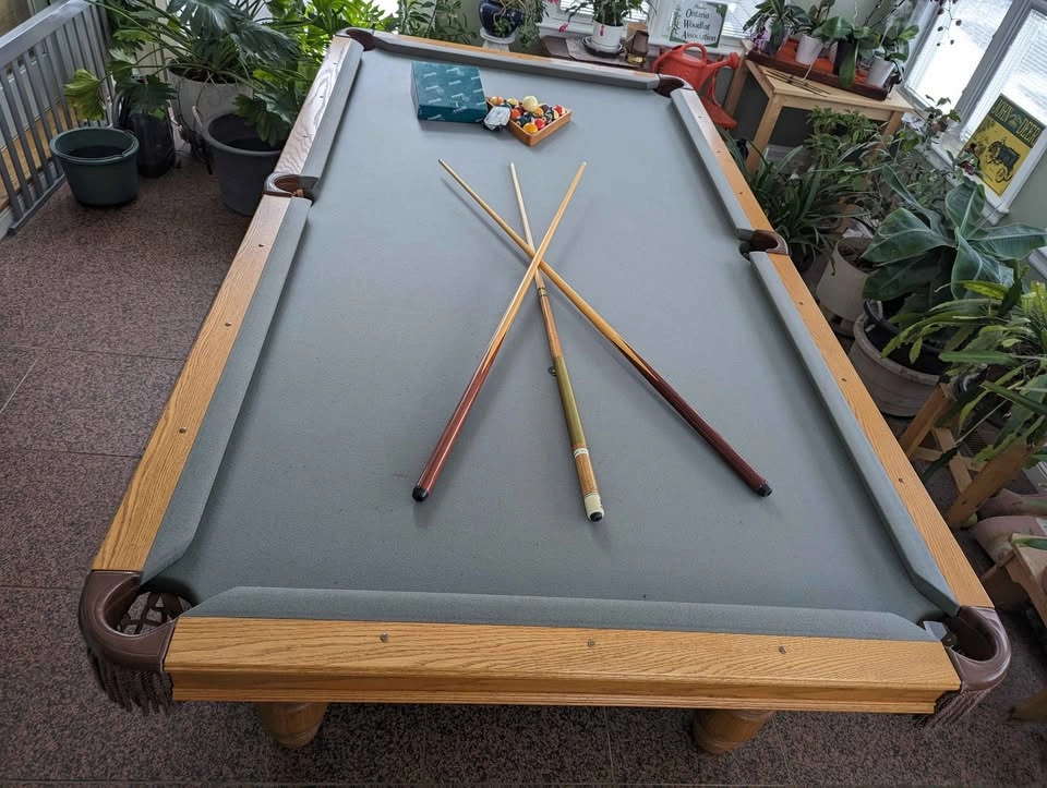 The Hustler - 9x5 Pool Table - photo 2