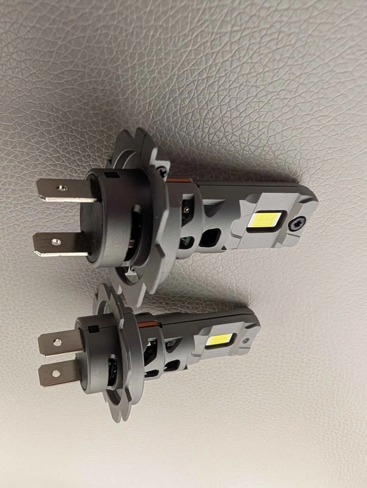 H7 LED Headlight Bulbs - Front Left Position - photo 3