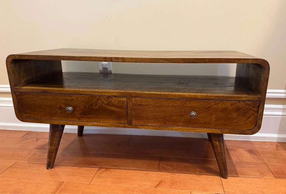 Solid Wood Storage Credenza or TV Stand – Excellent Condition - photo 5