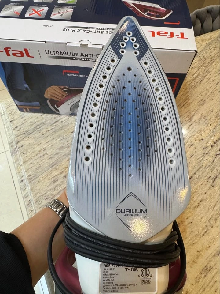 T-Fal Ultraglide Steam Iron - photo 5