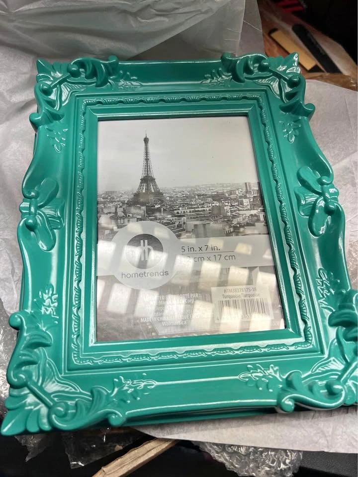 5x7 Vintage Teal Picture Frames - New Old Stock
