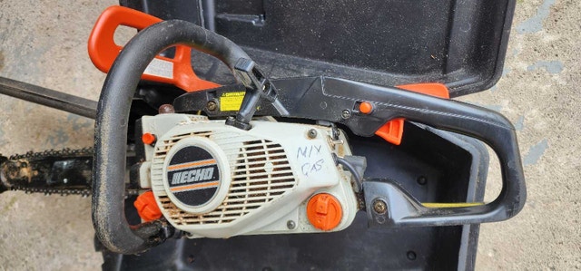 Echo CS-305 Chainsaw - photo 3