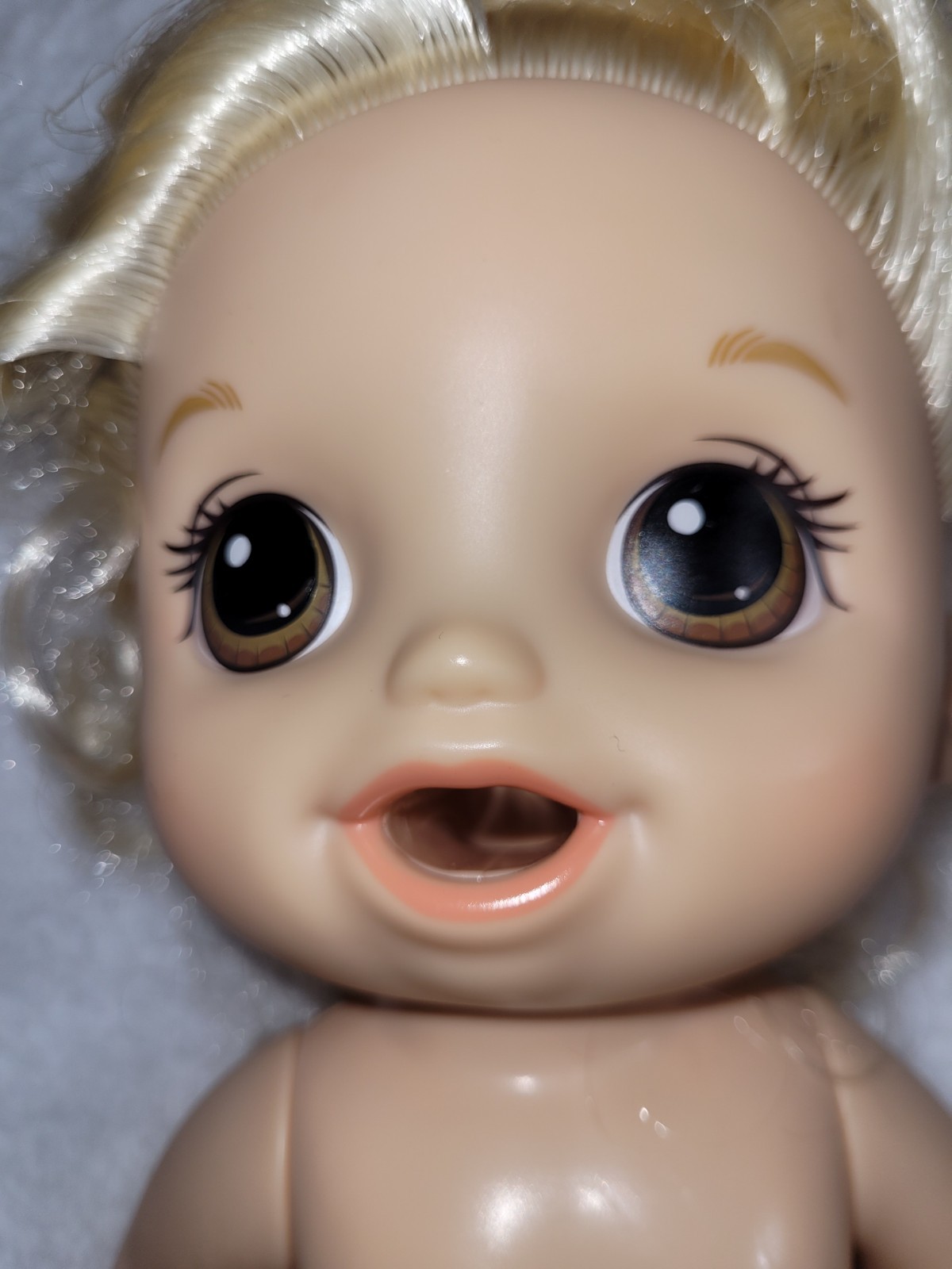 Baby Alive Blonde Hair Brown Eyes Doll - photo 4