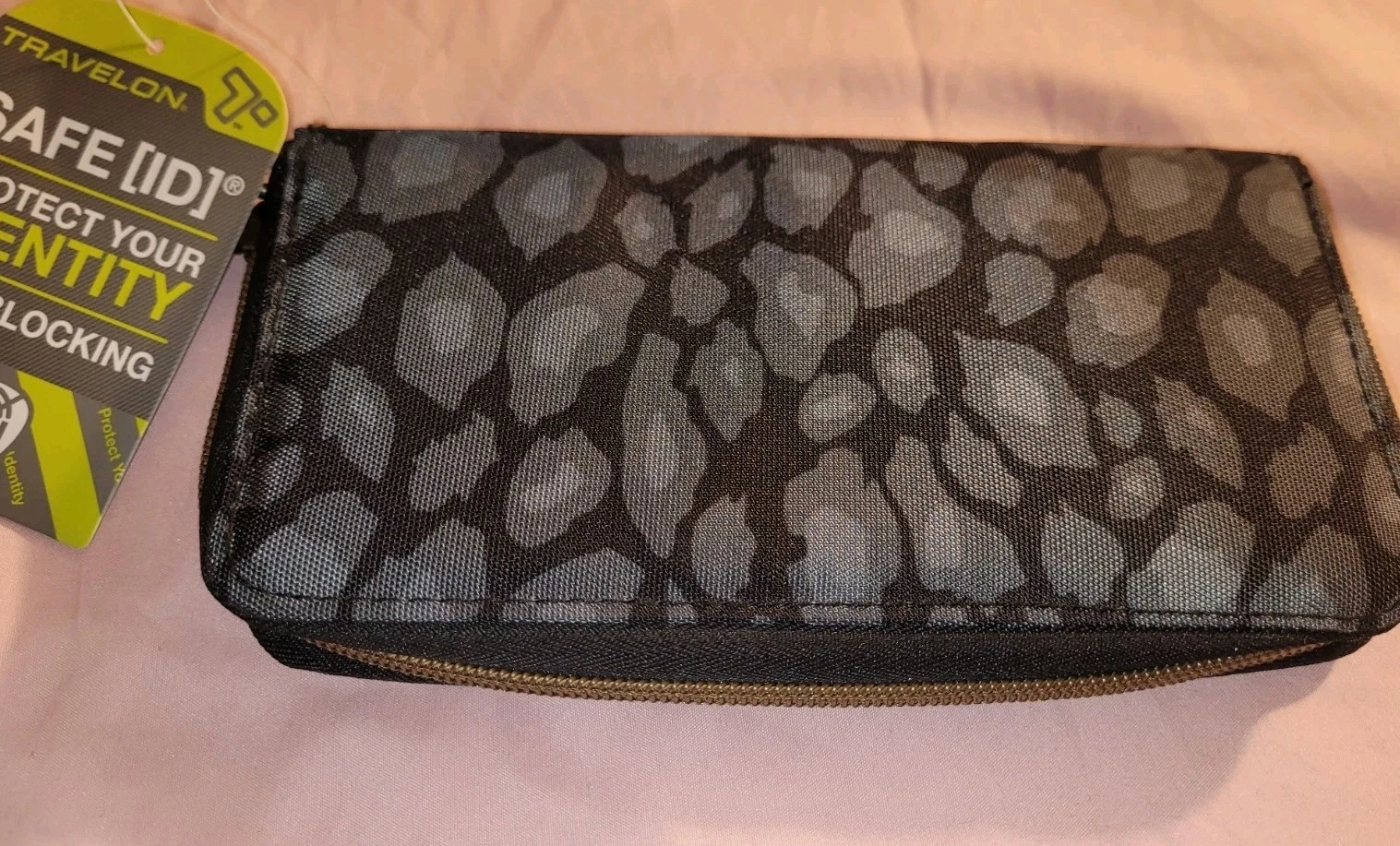 Travelon Animal Print Zip-Around Organizer Wallet Black Gray Blu - photo 5
