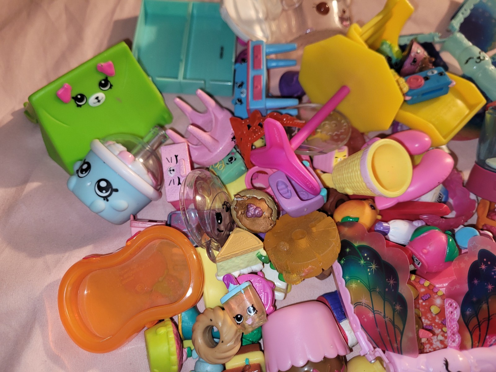 Shopkins Random, Mid-Sized Lot - photo 5