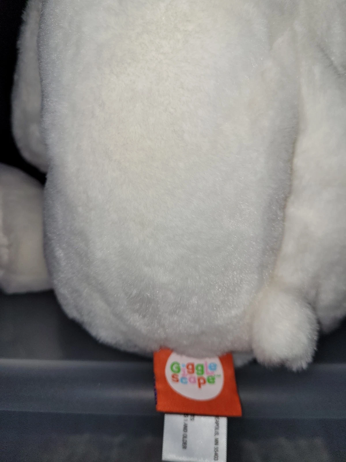 NEW Target Giggle Scape 2024 12” Christmas Polar Bear Plush - photo 2