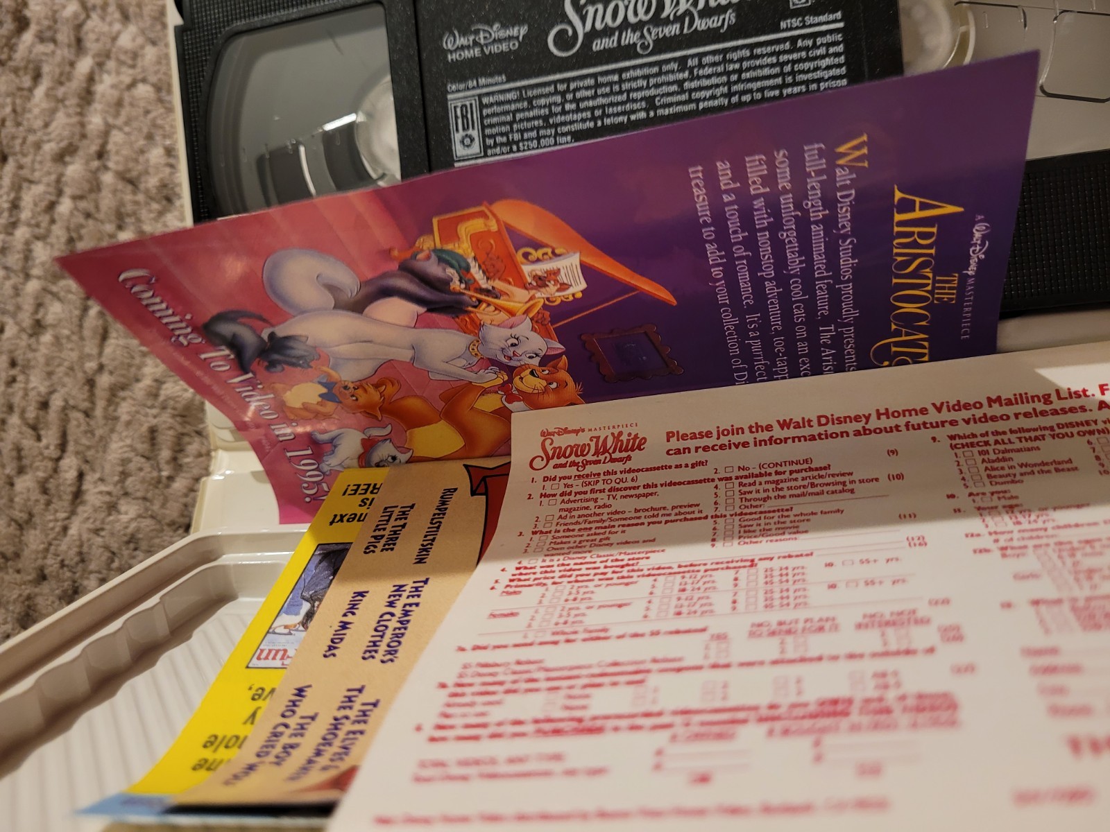 Snow White And The Seven Dwarfs (VHS, Clamshell) Walt Disney Mas - photo 5