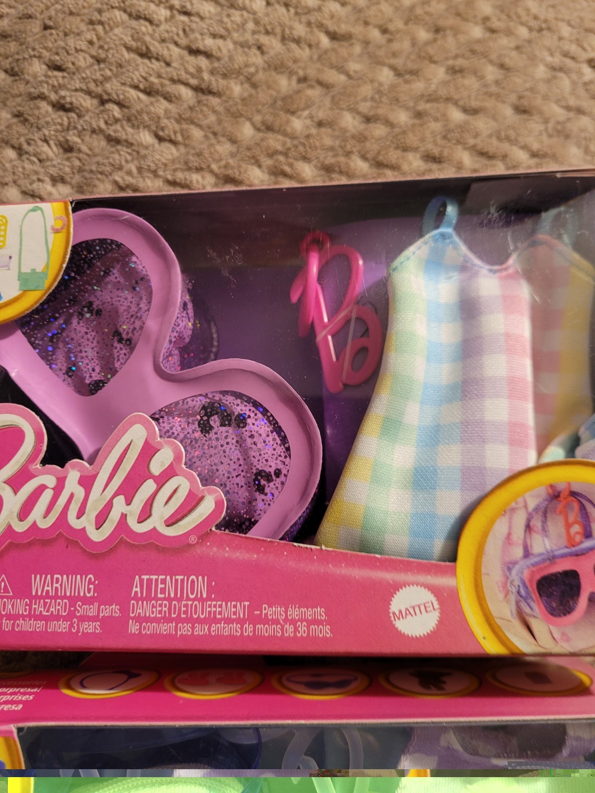 Set of 2 Barbie Fashion & Accessories (10 Pcs Total) - photo 5