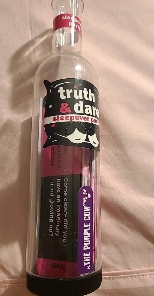 Sleepover Party Truth & Dare Card Game - photo 3