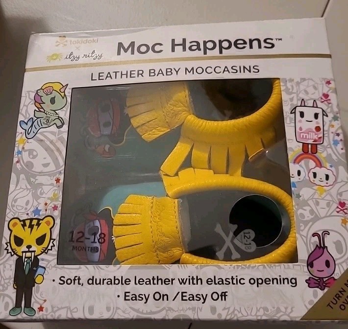 Itzy Ritzy Moc Happens Leather Baby Moccasins Tokidoki Piratako - photo 2