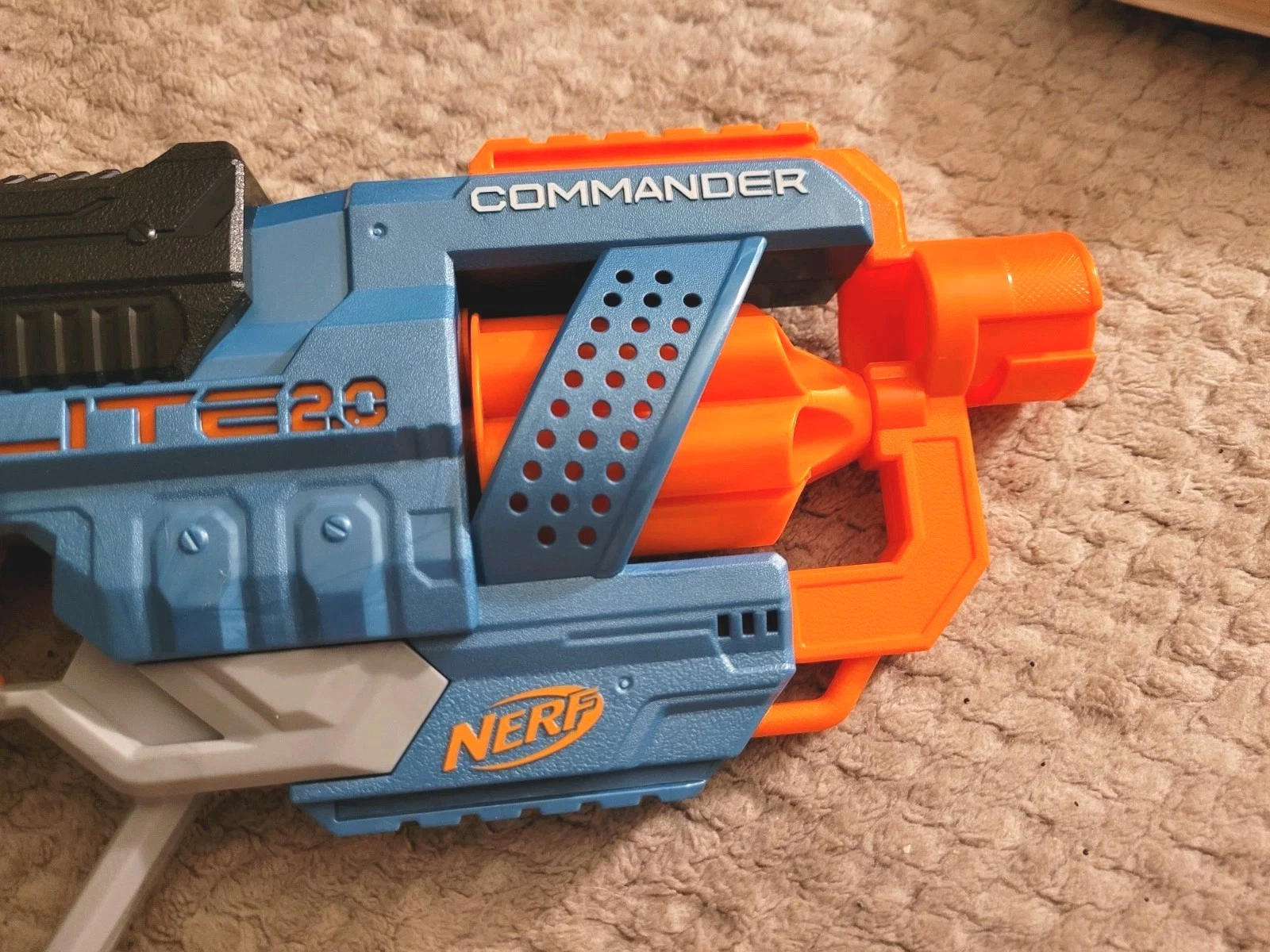NERF Elite 2.0 Commander RD-6 Blaster (No Darts) - photo 2