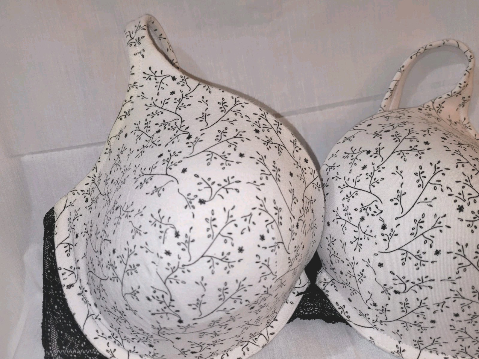 Cacique Boost Cotton Plunge Bra Size 46DD Underwire Full Figure - photo 2