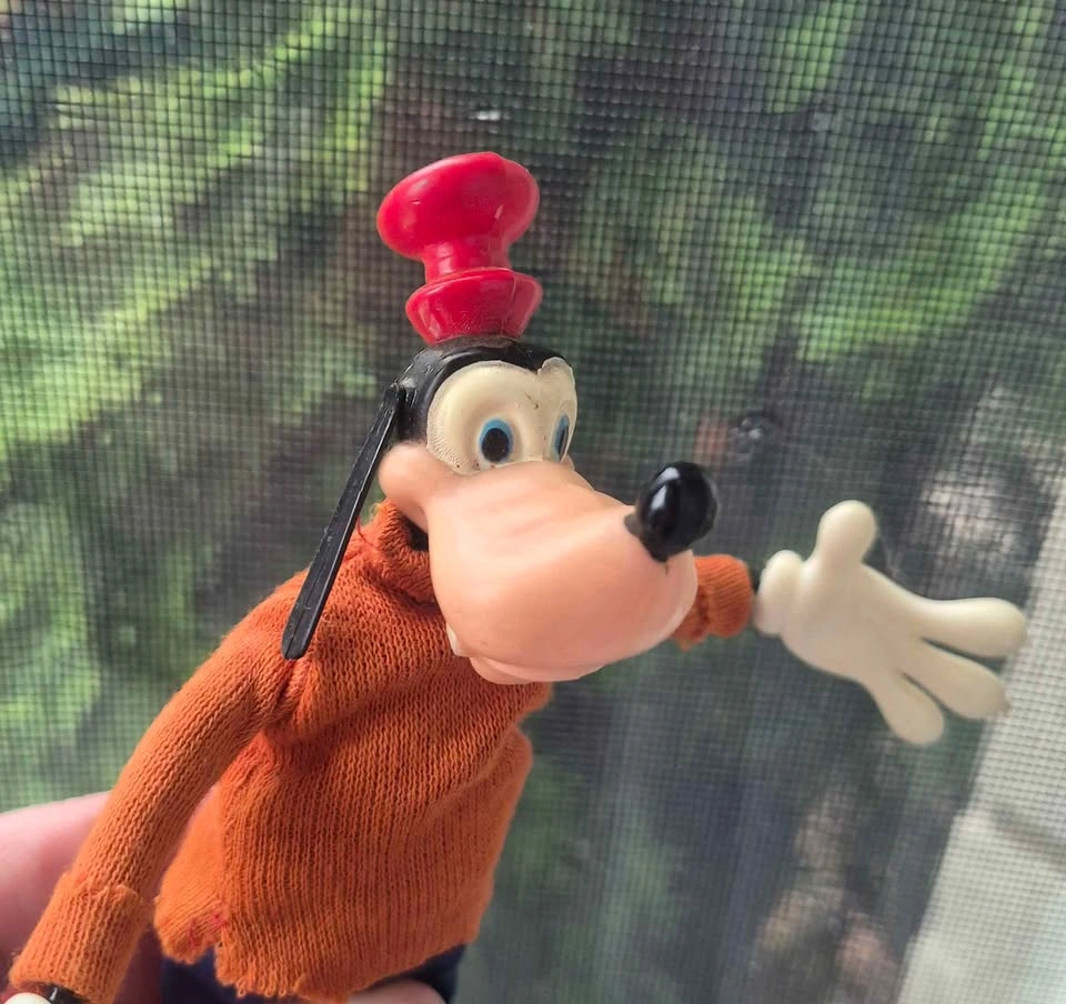 Vintage 1960s Bendable Marx Toys Goofy - photo 4