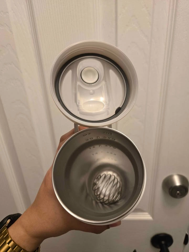 BlenderBottle Strada Shaker Cup Insulated Stainless Steel - photo 2