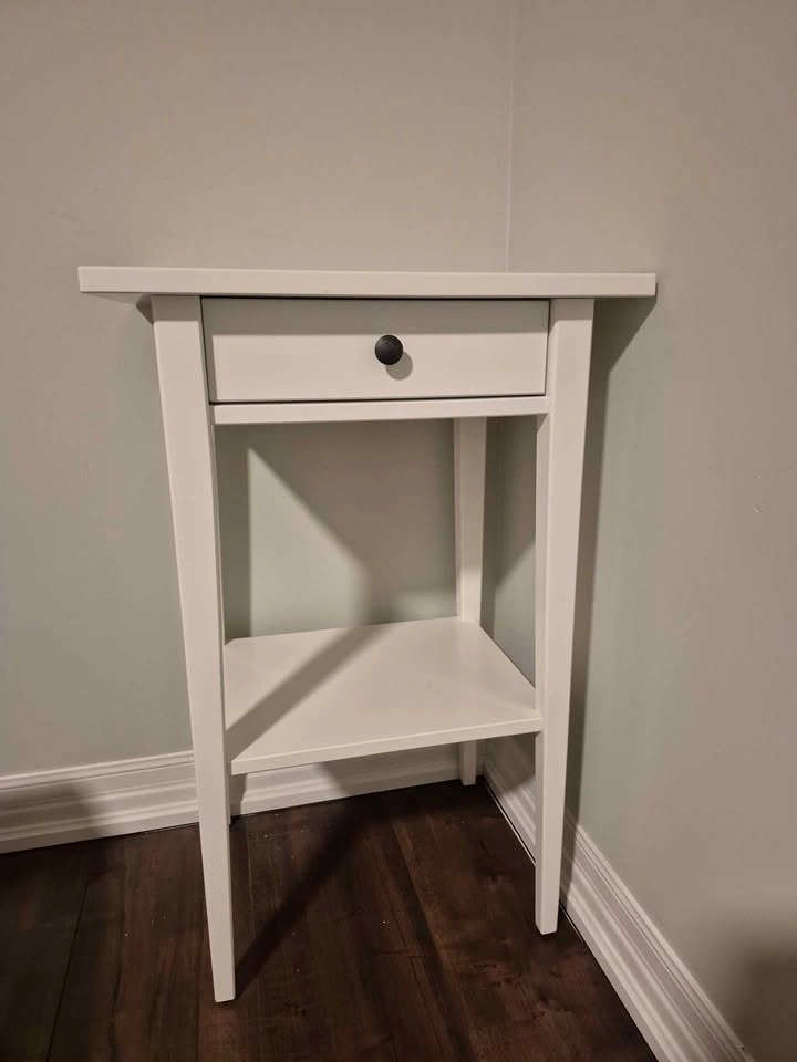 IKEA HEMNES Nightstand / Side Table - White Solid Wood - photo 4