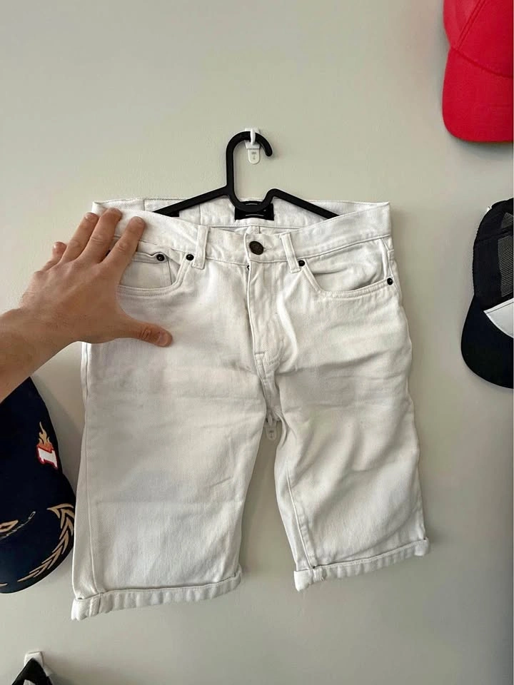White shorts small size