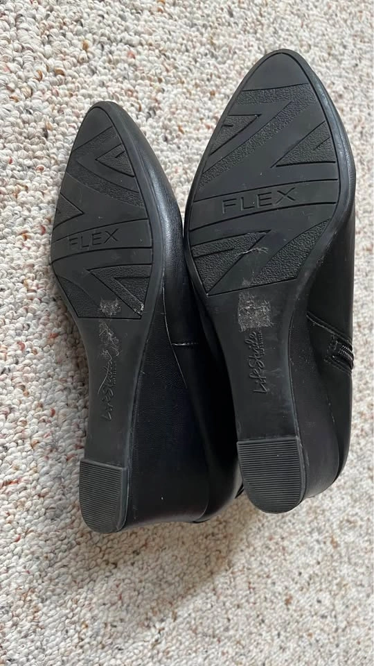 Lifestride Ankle Boots WMNS 7.5 GREAT CONDITION - photo 2
