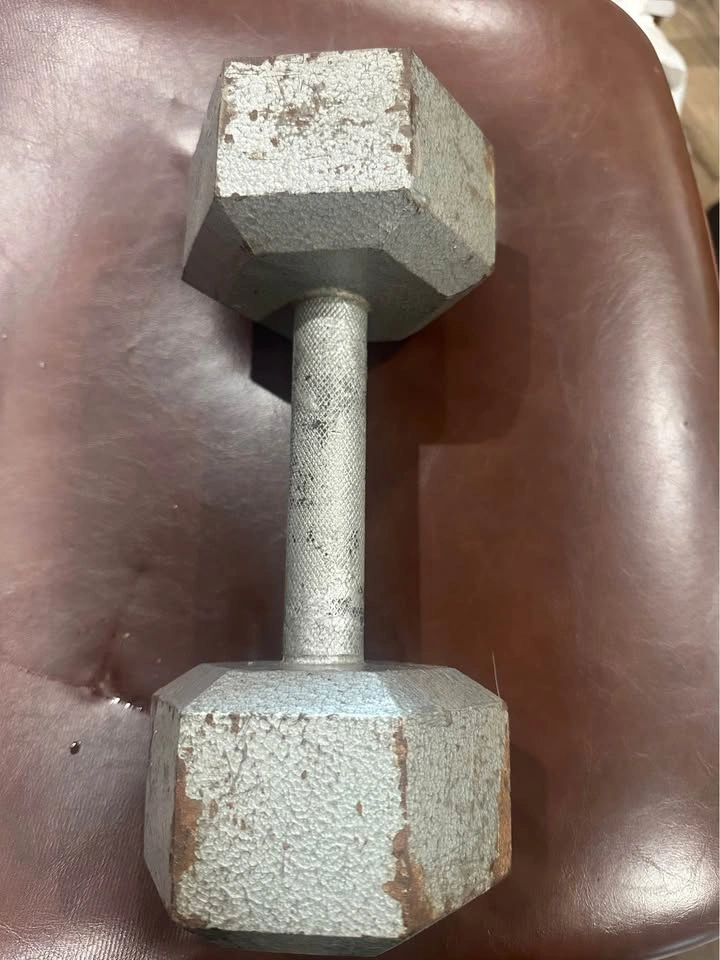 20 lb Hex Dumbbell – Cast Iron - photo 2