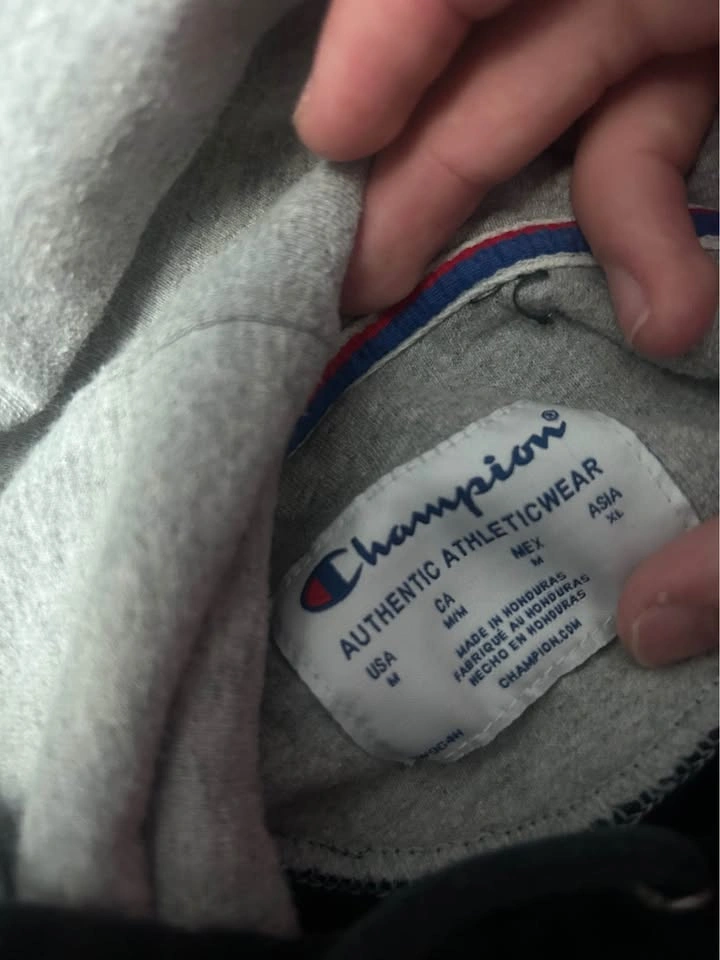 Black Champions Sweater - photo 2