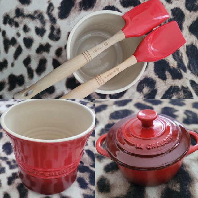 Le Creuset CERISE Crock / Utensils / Cocotte