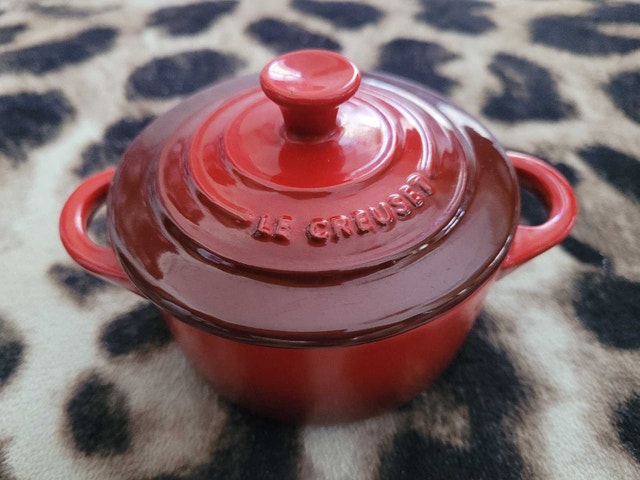Le Creuset CERISE Crock / Utensils / Cocotte - photo 2
