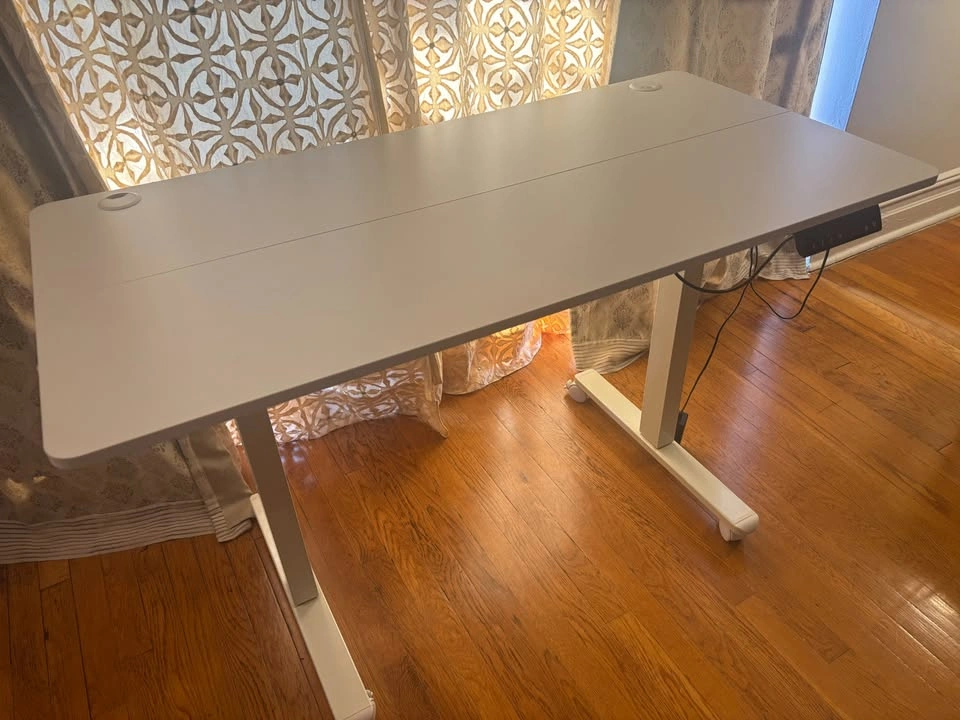 Electric Standing Desk - 48*24 inches - photo 2