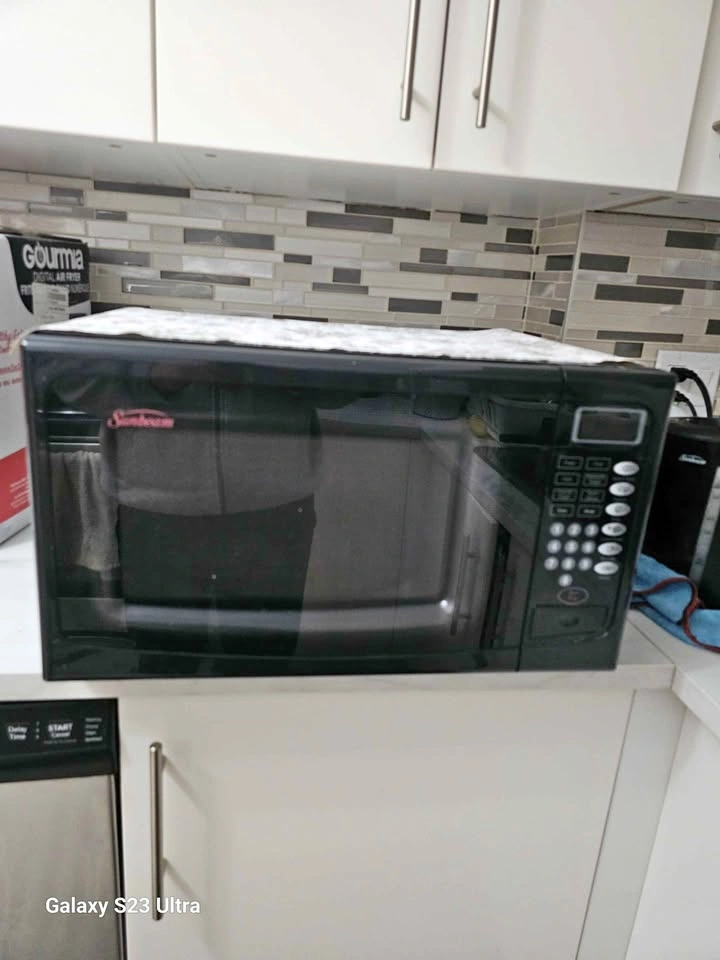 Microwave