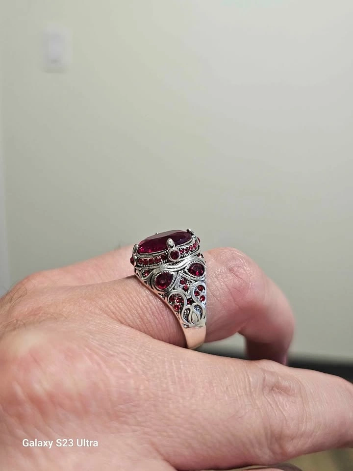 Ornate Silver Tone Red Stone Ring - photo 3