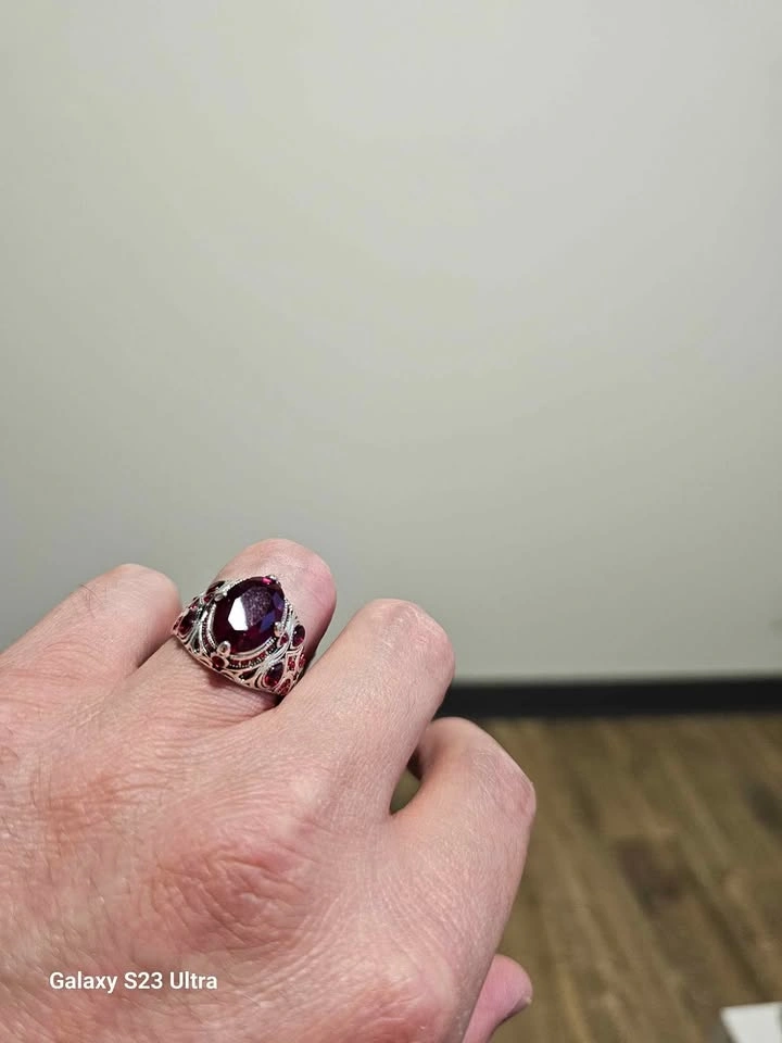 Ornate Silver Tone Red Stone Ring - photo 4