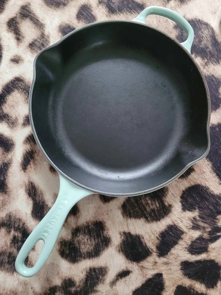 Le Creuset Skillet and Grill Pan RARE! - photo 4