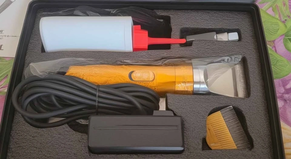 Electric Sheep Shears Pet Grooming Kit - photo 4