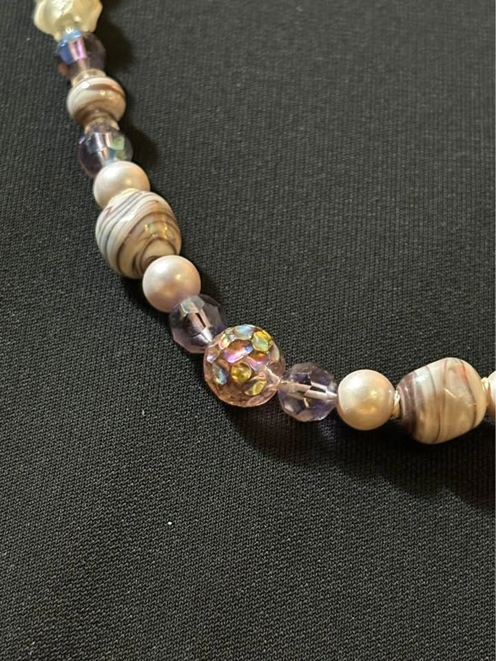 Vintage 60s Silver & Lavender Glass Beaded Necklace - photo 3
