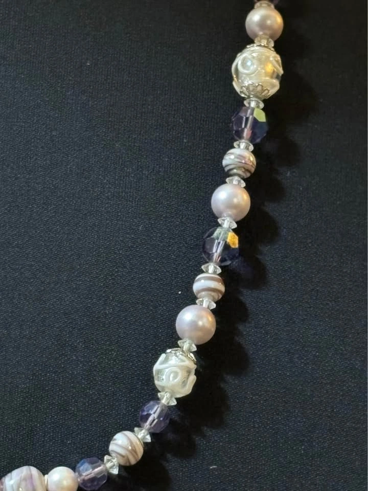 Vintage 60s Silver & Lavender Glass Beaded Necklace - photo 4