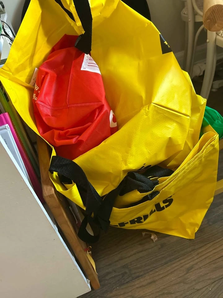 Shoppers Drug Mart Bags - 10 - photo 5