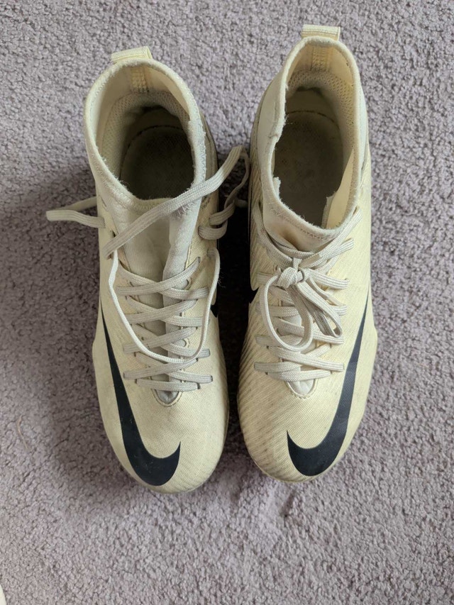 Nike Jr Mercurial Superfly 9 Club DJ5959-700 FG/MG Soccer Cleats