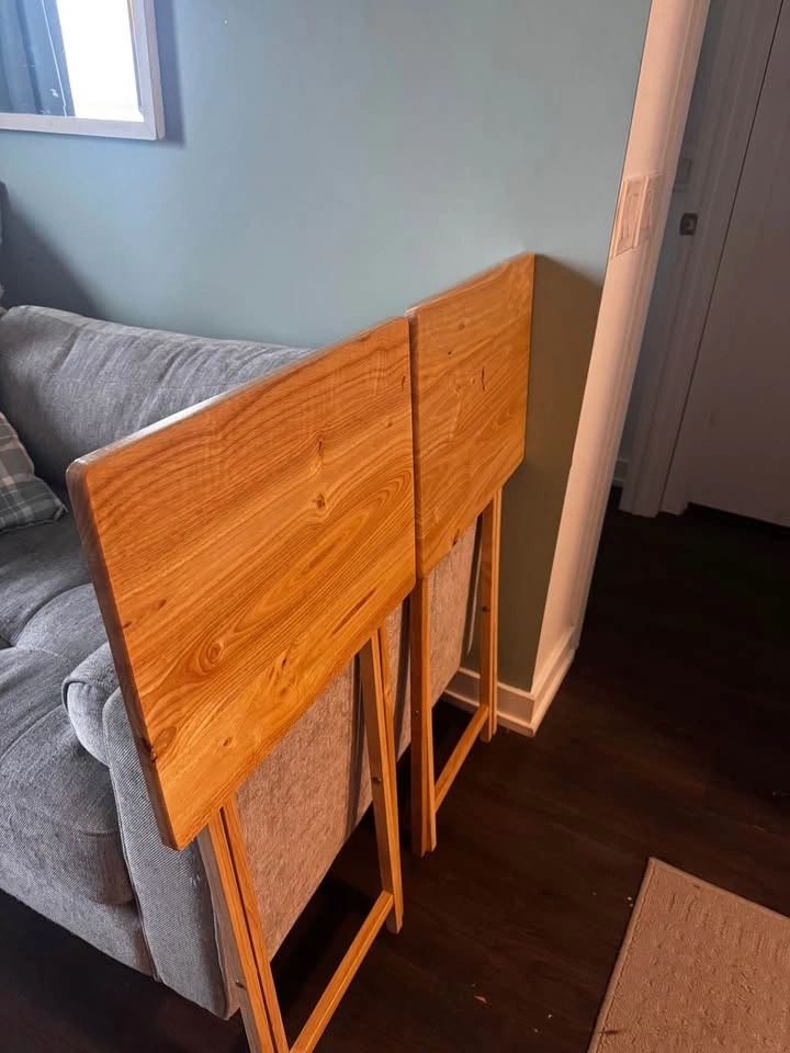 Two foldable TV dinner tables - photo 2