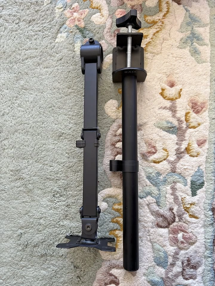 VIVO Single Monitor Desk Mount – Adjustable Pole Clamp