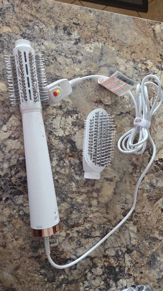 Health and Beauty Items - photo 2
