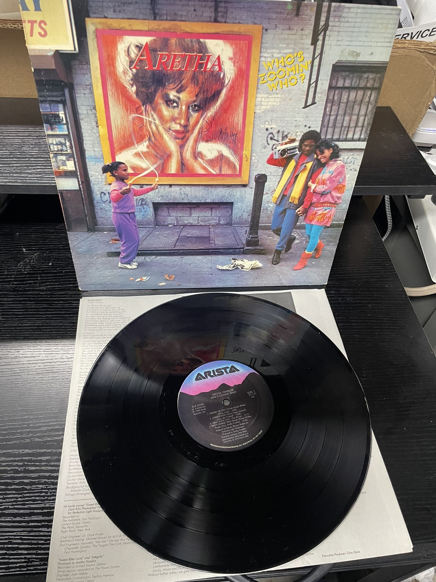 Vintage - Aretha Franklin - Who’s Zoomin’ Who? Vinyl Record LP