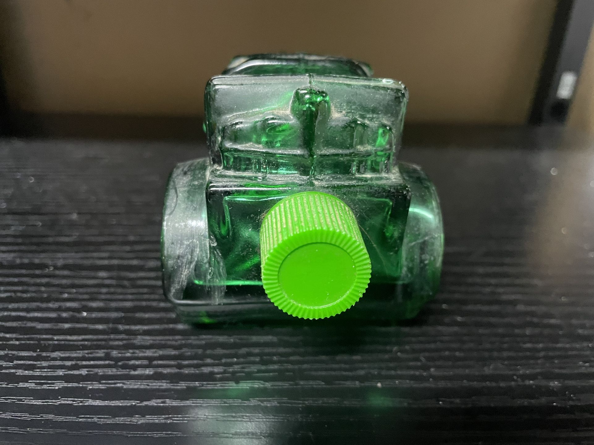 Vintage Avon Tai Winds Aftershave Car Bottle Decanter - Empty - photo 5