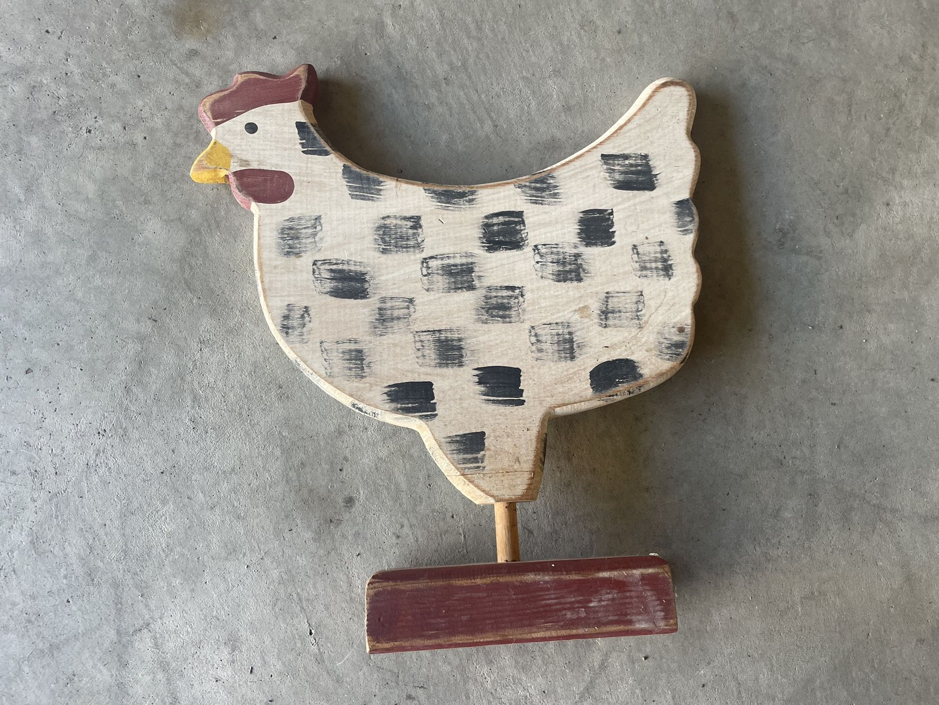 Quirky Wooden Handmade Chicken - photo 3