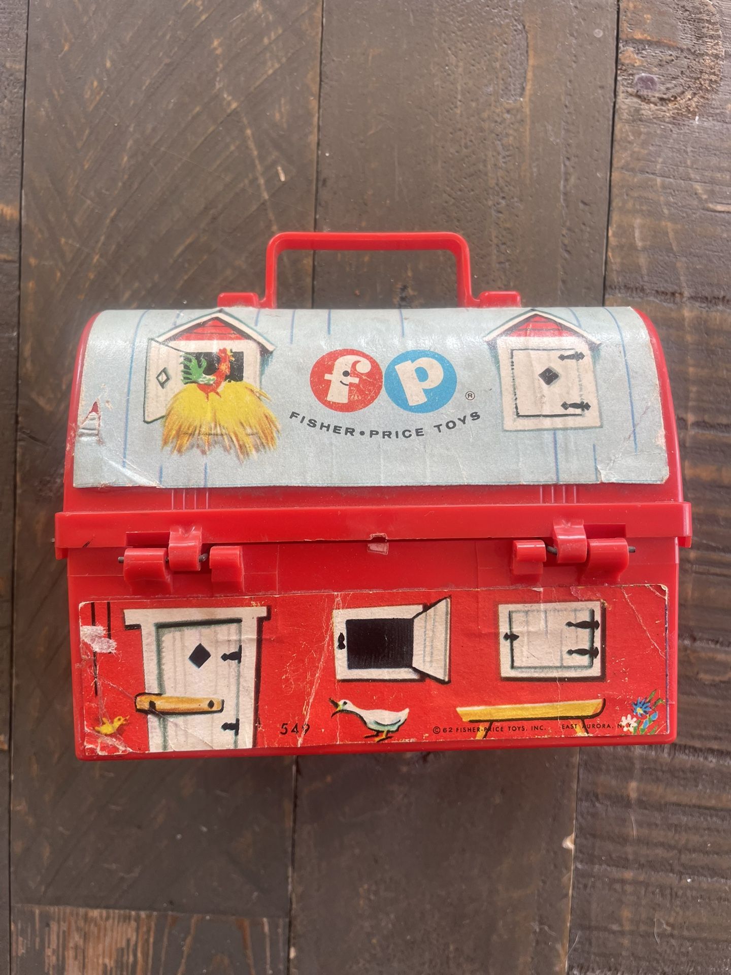 Vintage 1962 Fisher Price Barn Lunch Box - Model #549 - photo 2