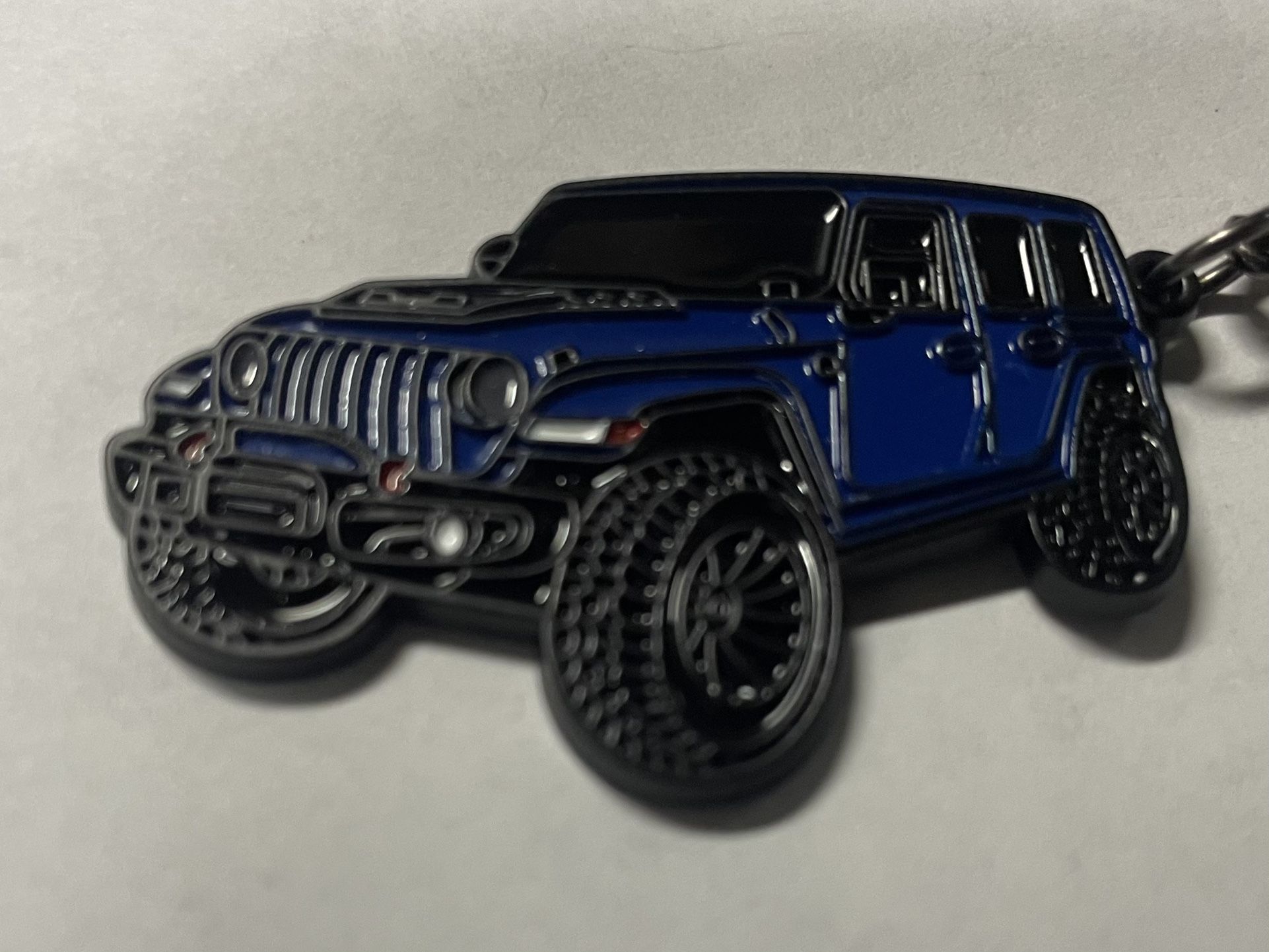 NEW - Metal Keychain For Jeep Wrangler - Blue - photo 2