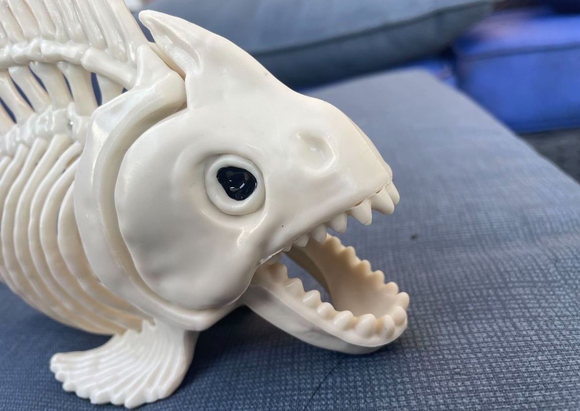 Skeleton Fish With Moveable Jaws - Halloween Decor - photo 3