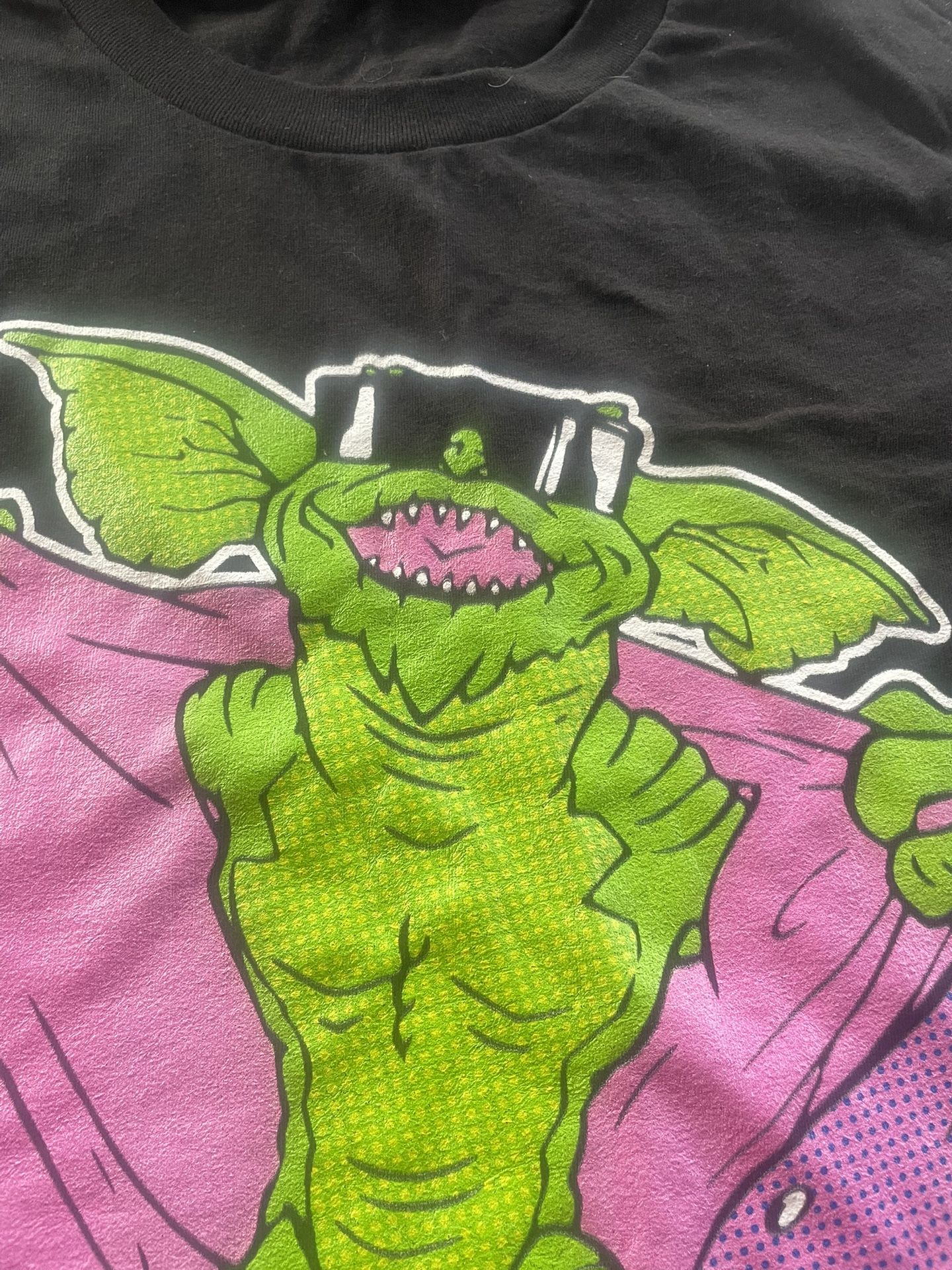 NEW - Men's Gremlins Stripe Mohawk Short Sleeve Graphic Tee - XL - photo 3