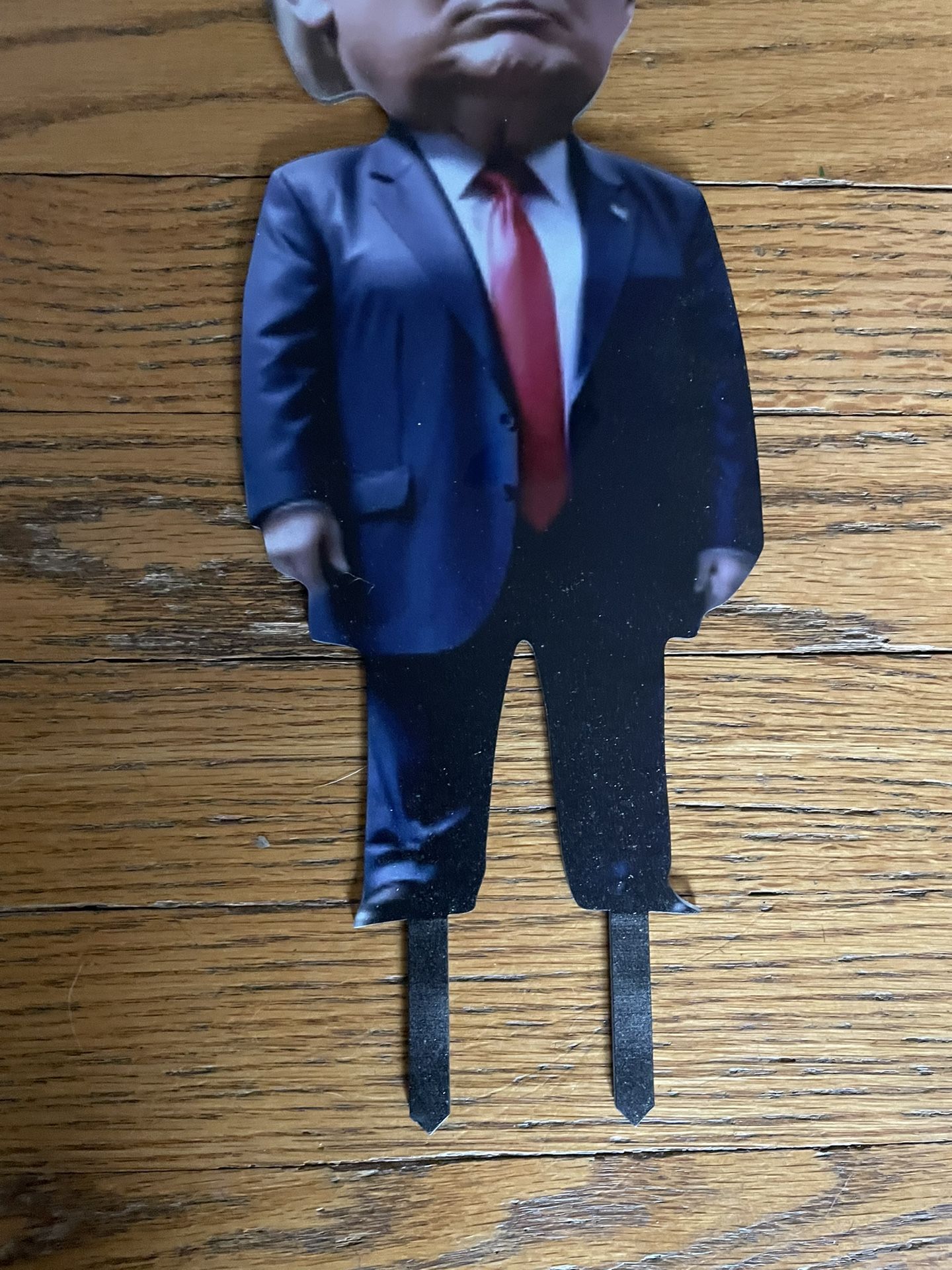 NEW - Trump Acrylic Garden Statue Decoration MAGA - photo 3
