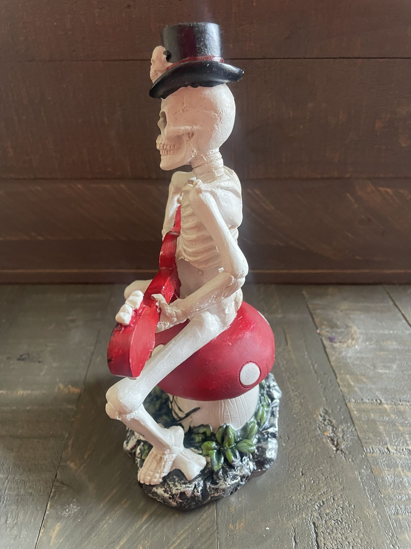 Resin Skeleton Playing Guitar On A Mushroom - photo 5