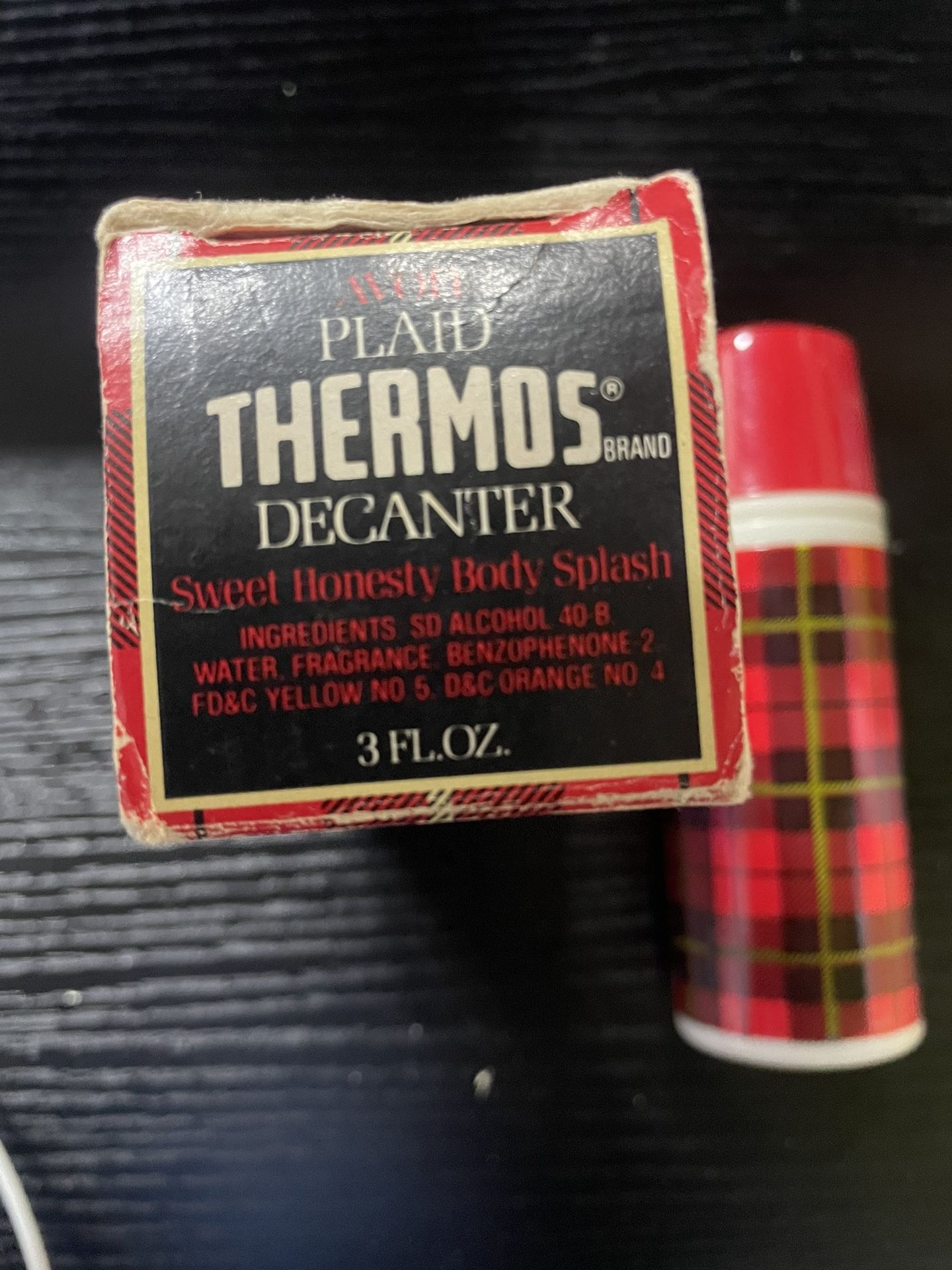 Avon Vintage Red Plaid Thermos Glass Decanter Sweet Honesty Body - photo 2