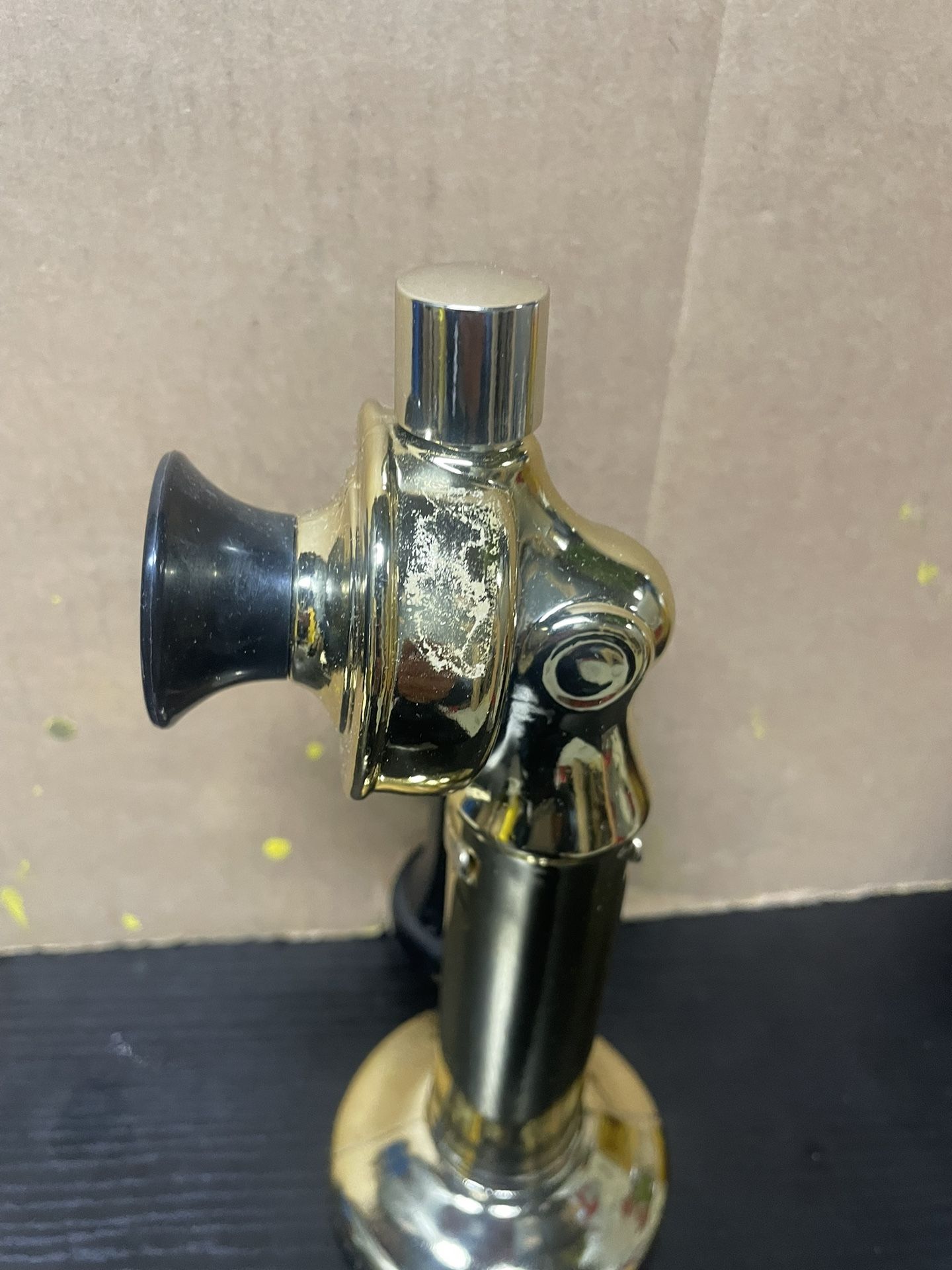 Vintage Avon Leather Telephone Aftershave Decanter - photo 3