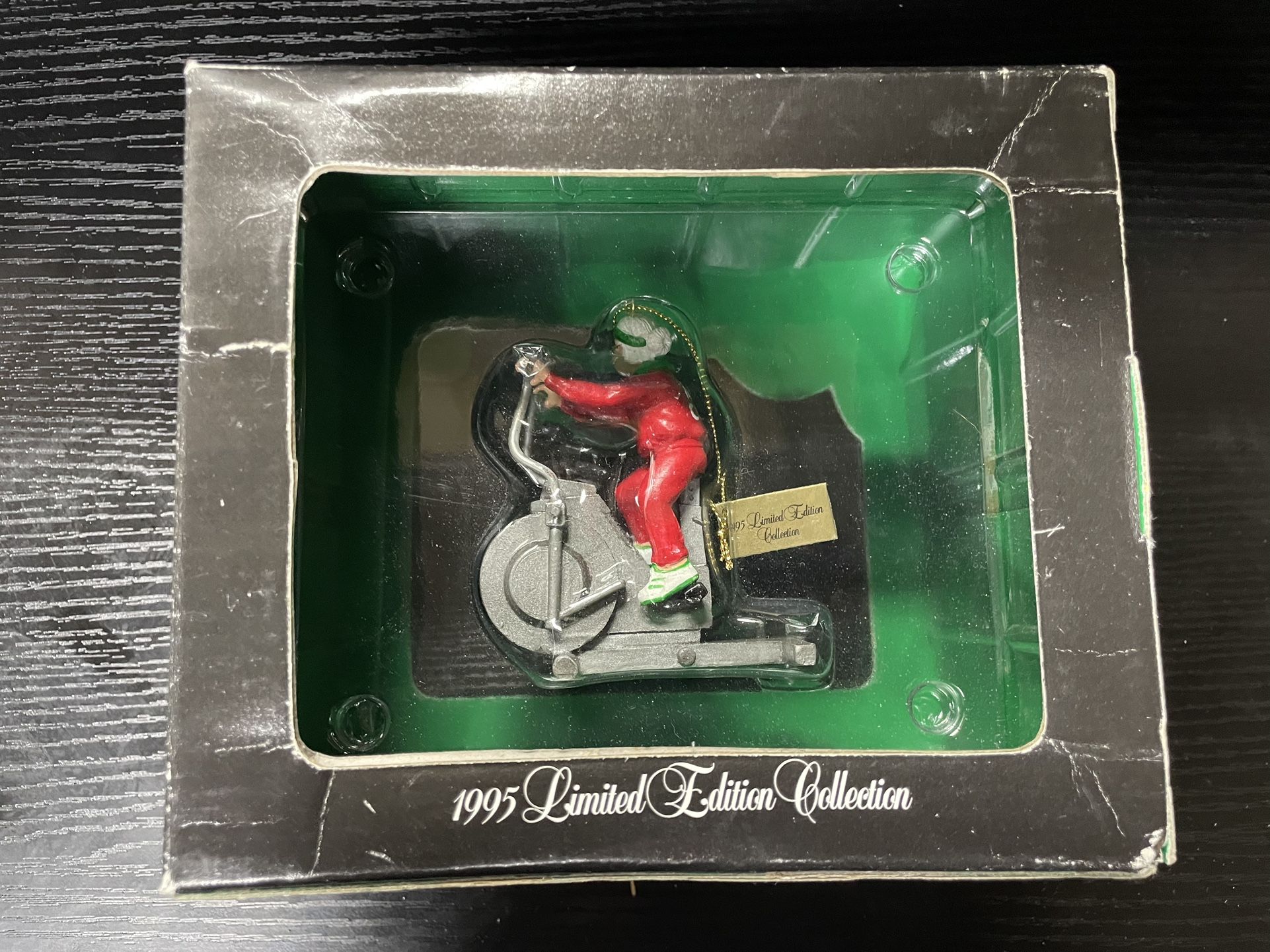 Sears Miniatures 1995 Mrs. Claus Exercise Bike Ornament - New - photo 5